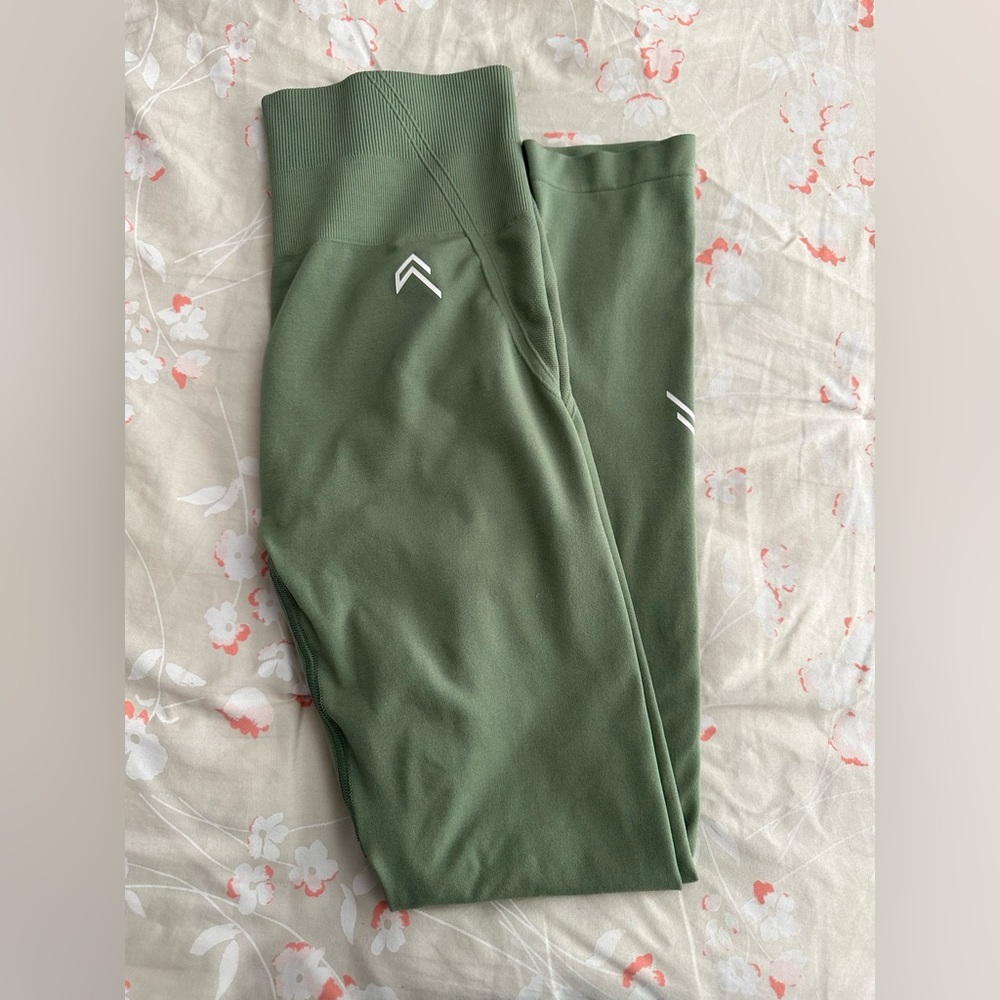 EUC ONER ACTIVE EFFORTLESS LEGGINGS